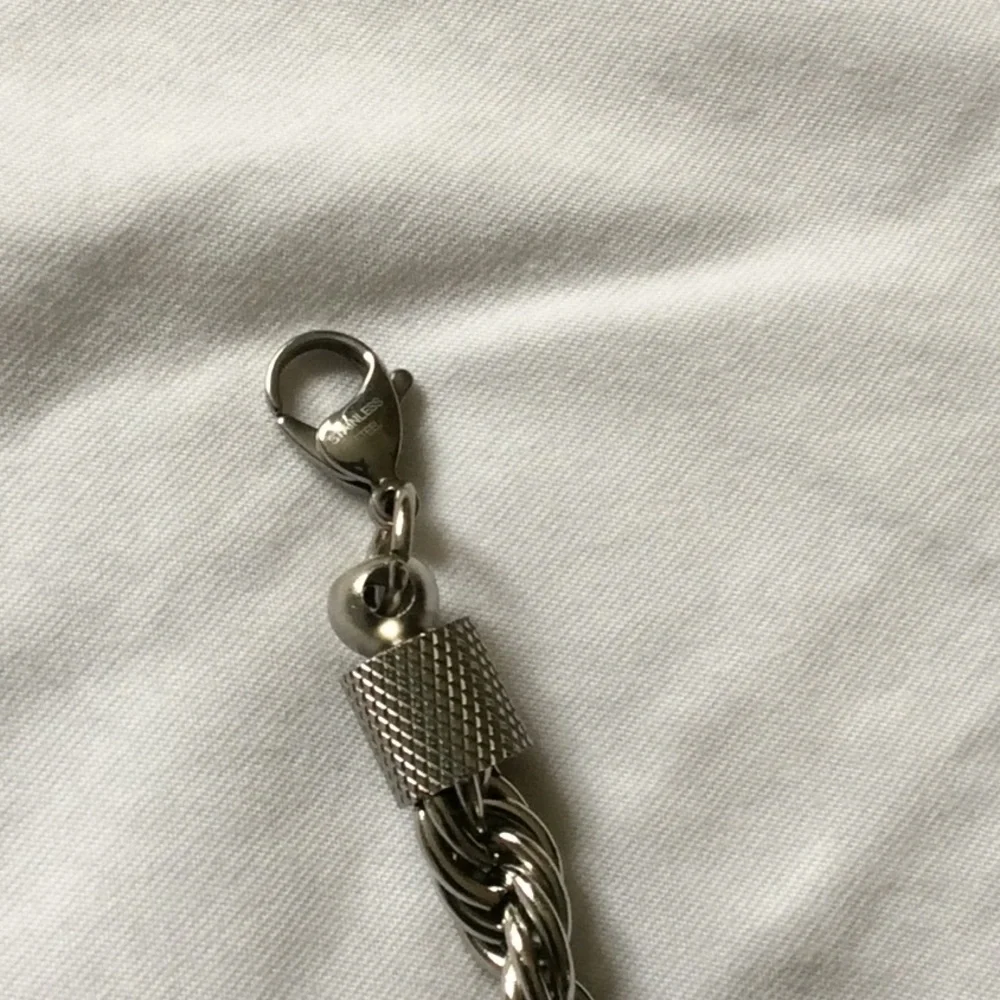 Stainless Steel Rope Chain - Picture 4 of 6